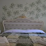 Letizia House